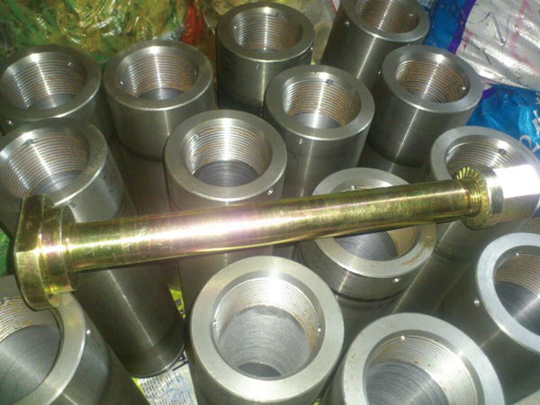 板簧螺絲、貫通軸